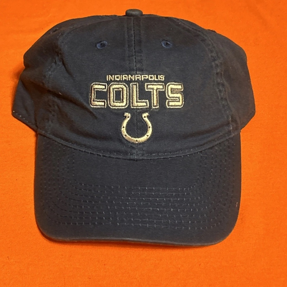 Indianapolis Colts Embroidered Hat Cap NWT